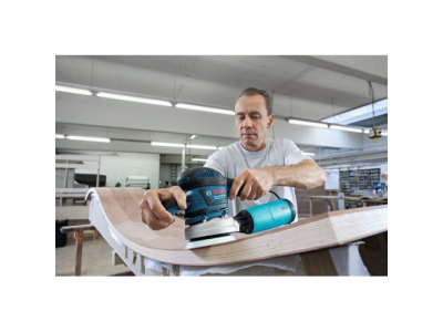 Эксцентриковая шлифмашина GEX 125-150 AVE