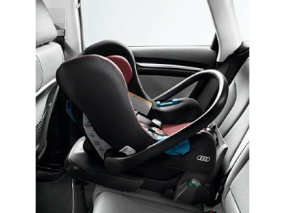 Автомобильное кресло для младенцев Audi baby seat misano red/black, артикул 4L0019900B