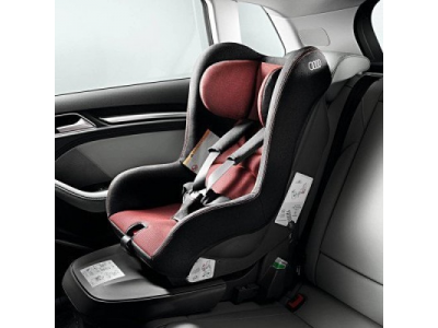 Автомобильное детское кресло Audi Isofix child seat, misano red/black, артикул 4L0019902AEUR