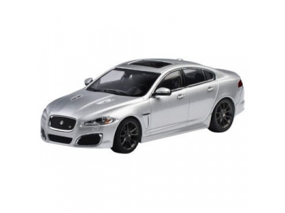Модель автомобиля Jaguar XFR, Scale 1:43, Rhodium Silver, артикул JDCAXFRS от JAGUAR Модель автомобиля Jaguar XFR, Scale 1:43, Rhodium Silver, артикул JDCAXFRS