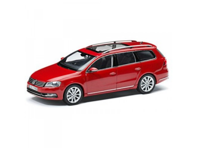 Модель автомобиля Volkswagen Passat Estate, Scale 1:43, Red
